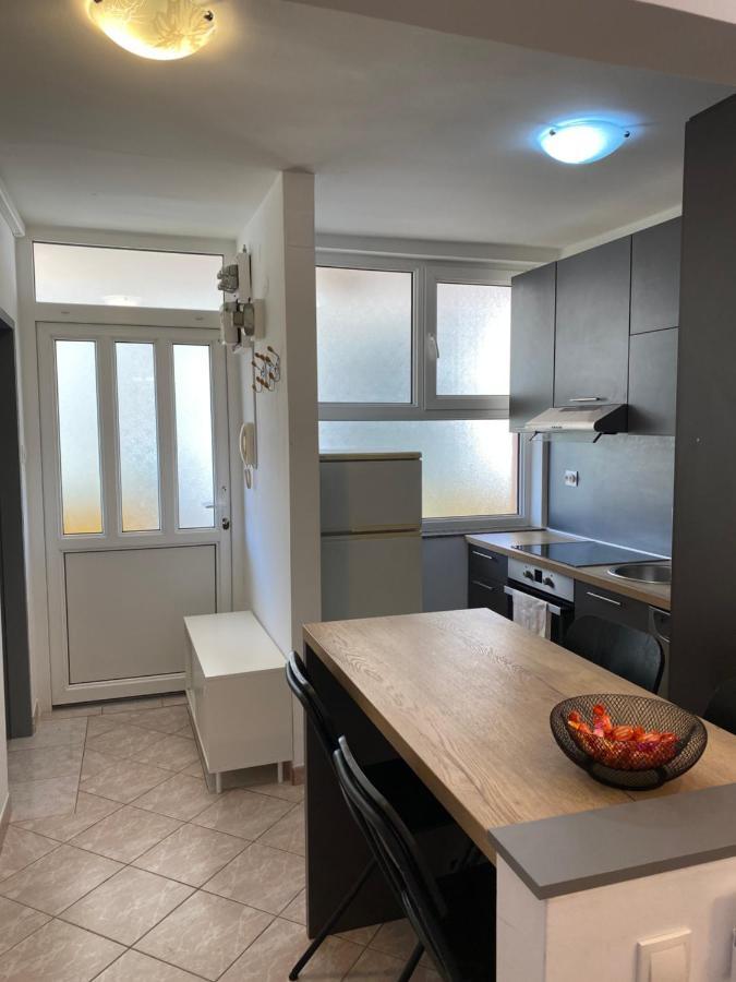 Apartment Apartman Sara Pula